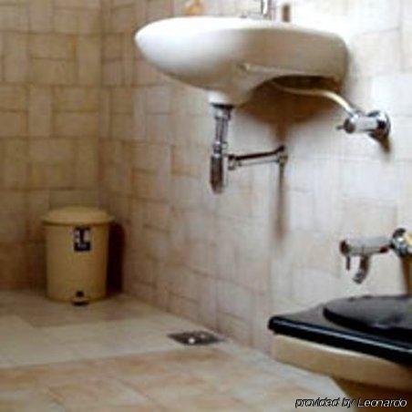 נאגפור Hotel Siddhartha Inn מראה חיצוני תמונה