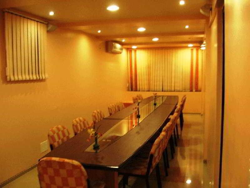נאגפור Hotel Siddhartha Inn מראה חיצוני תמונה